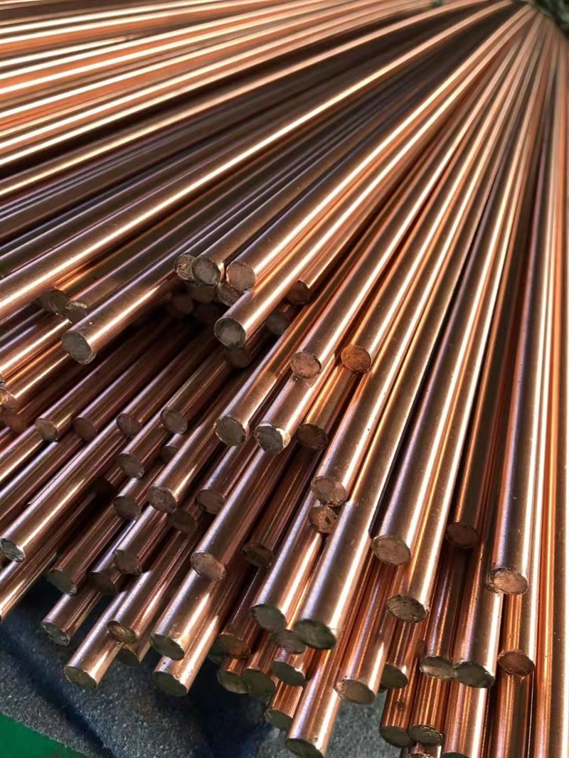 铜管在建筑和管道工程中的应用越来越广泛，但您是否知道如何选择合适的铜管以及它们之间的差异？今天就让我们一起探讨一下这个问题。